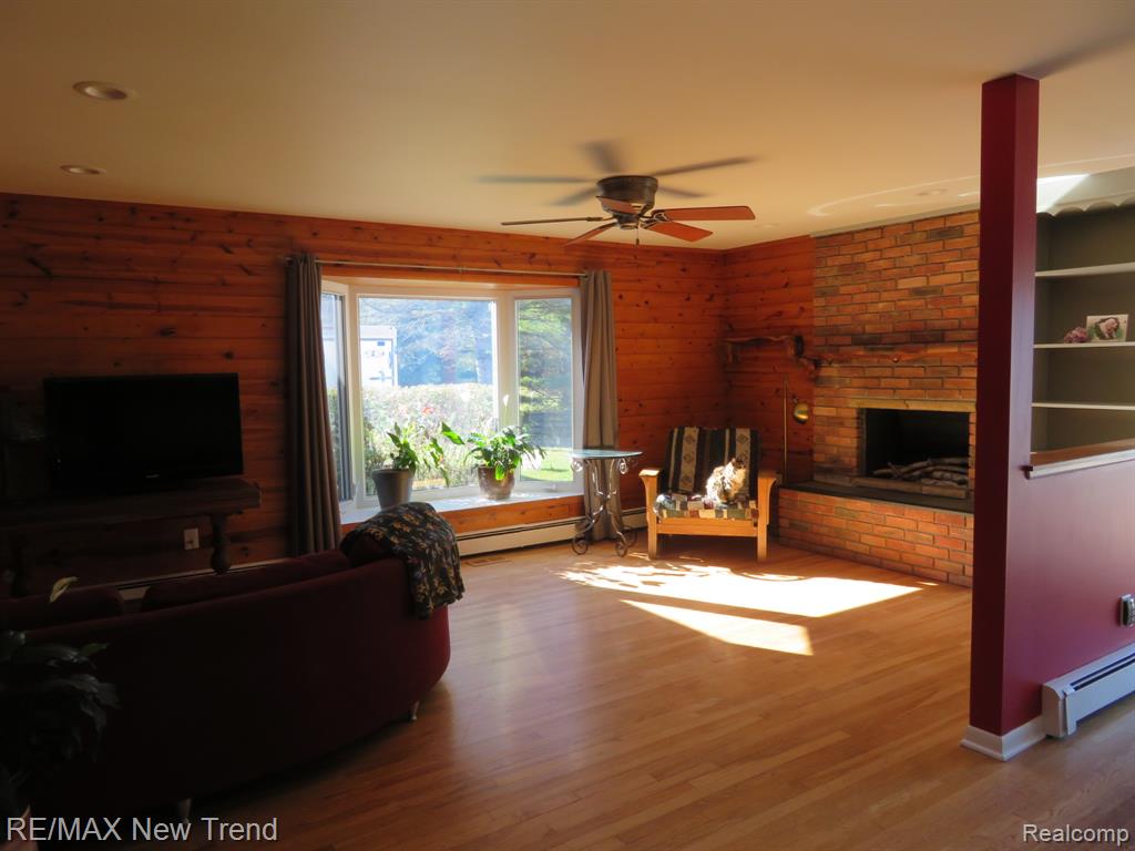 1656 S Lapeer Road, Lapeer, MI 48446 — Photo 17