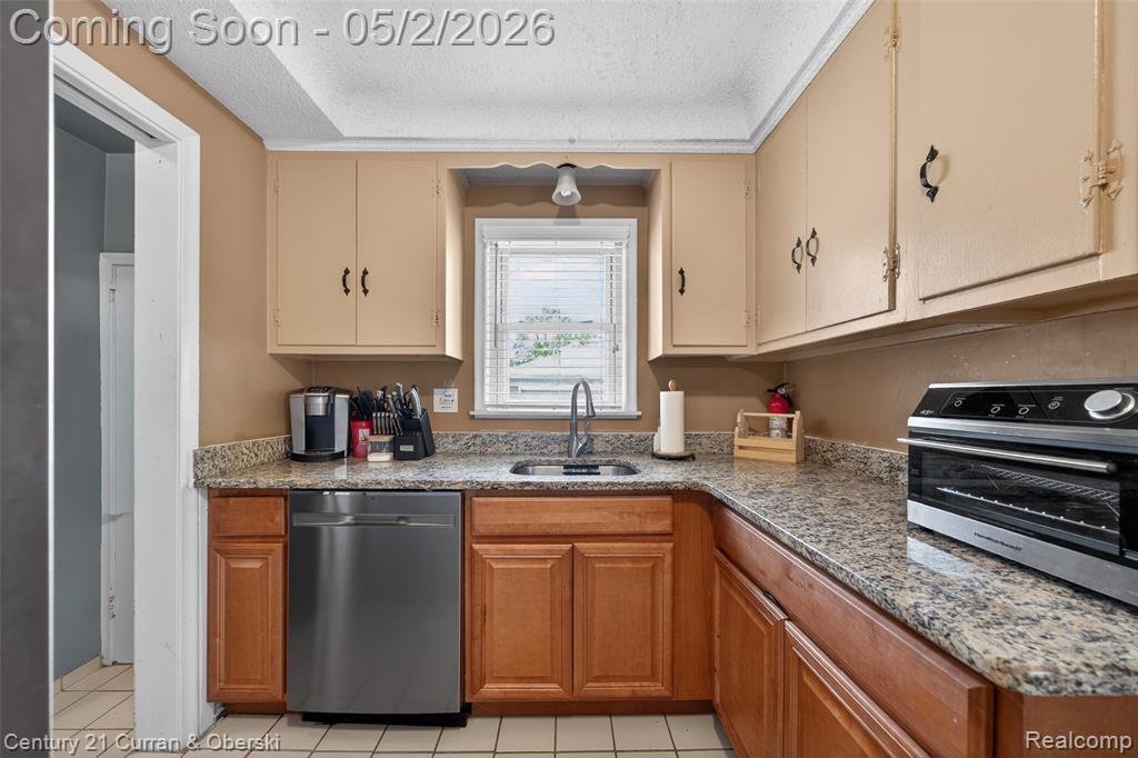 25308 Joy Road, Redford, MI 48239 — Photo 6