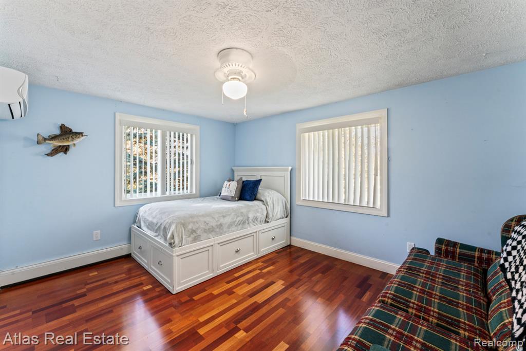 9449 Ridge Road, Goodrich Vlg, MI — Photo 28