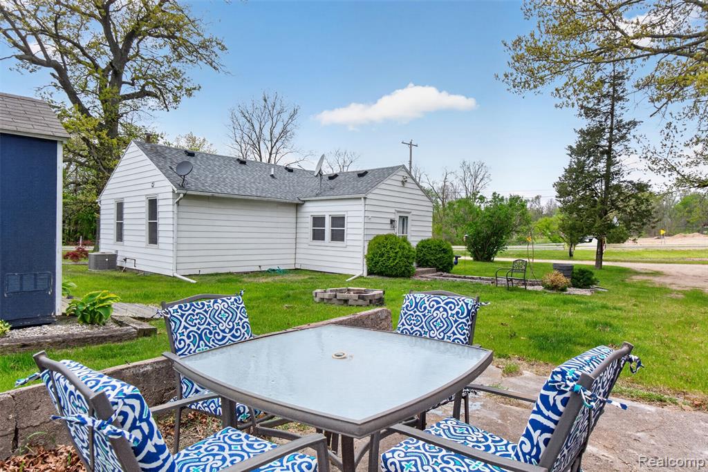 4901 Ann Arbor Road, Jackson, MI 49201 — Photo 45