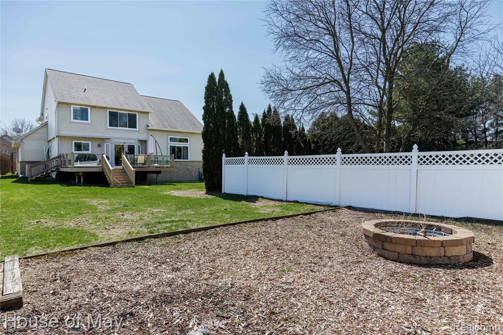 3044 Pheasant Run East Drive, Wixom, MI 48393 — Photo 34