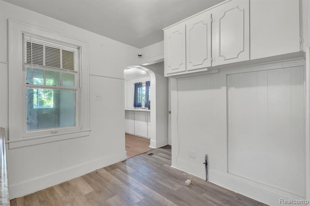 4877 Maynard Street, Detroit, MI 48215 — Photo 10