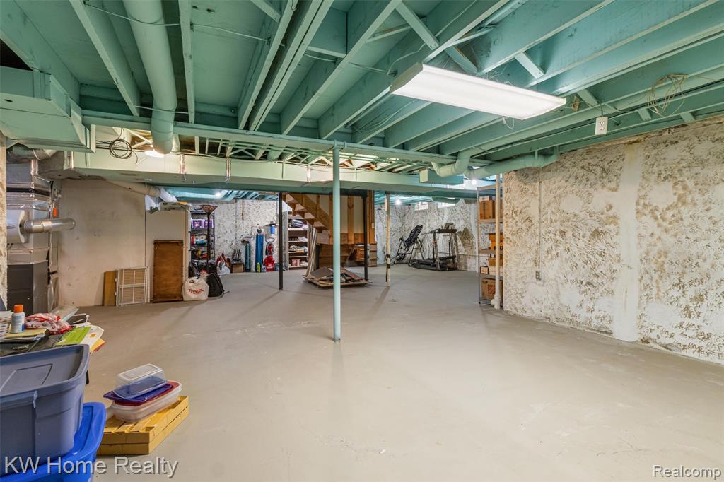 45095 Turnberry Court, Canton, MI 48188 — Photo 37