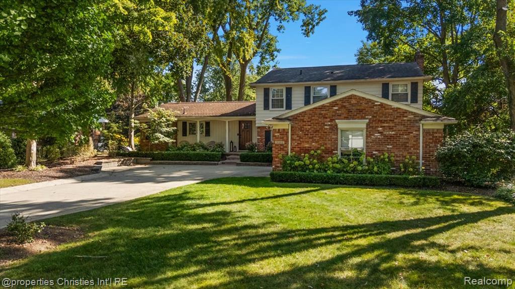 31462 Waltham Road, Beverly Hills, MI 48025 — Photo 2