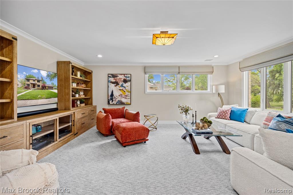 18341 Warwick Street W, Beverly Hills, MI 48025 — Photo 23