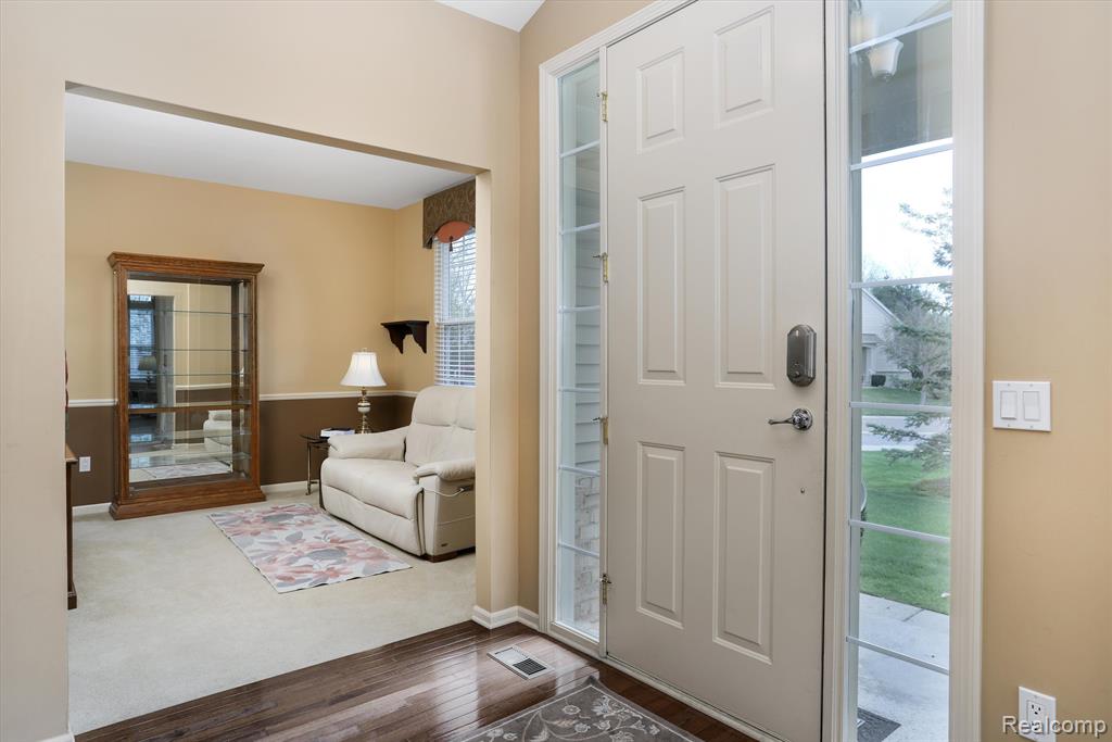 6123 TIMBERSTONE Way, Clarkston, MI — Photo 10