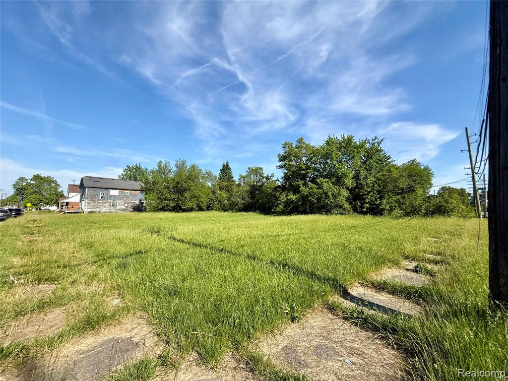 8600 Marcus Street - Photo 4