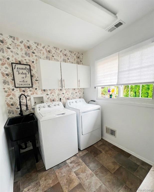 30461 Scotshire Court, Farmington, MI 48331 — Photo 12