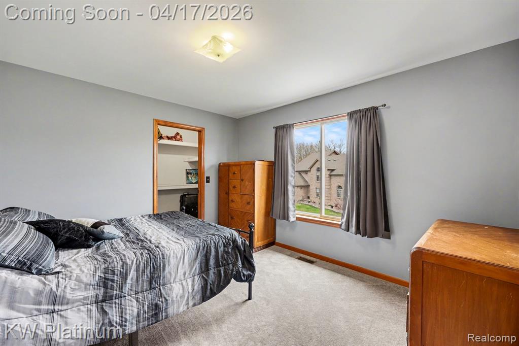 29124 Lesnau Court, Chesterfield, MI 48047 — Photo 15