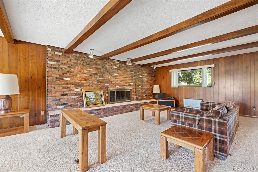 6248 LIVERNOIS Road, Troy, MI 48098 — Photo 19