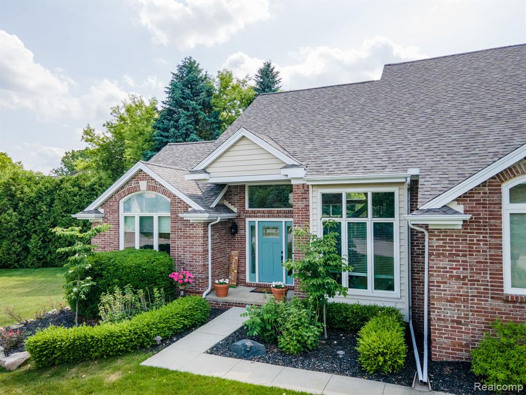 4096 Villager Dr Drive, Lake Orion, MI — Photo 5