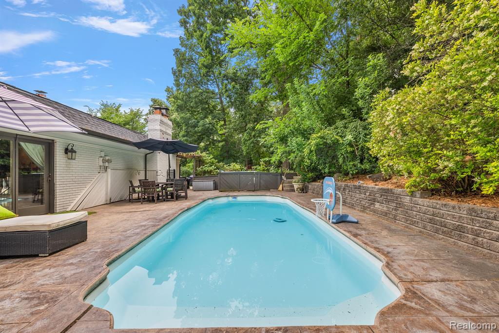 4378 Compton Way, Bloomfield Hills, MI 48302 — Photo 66