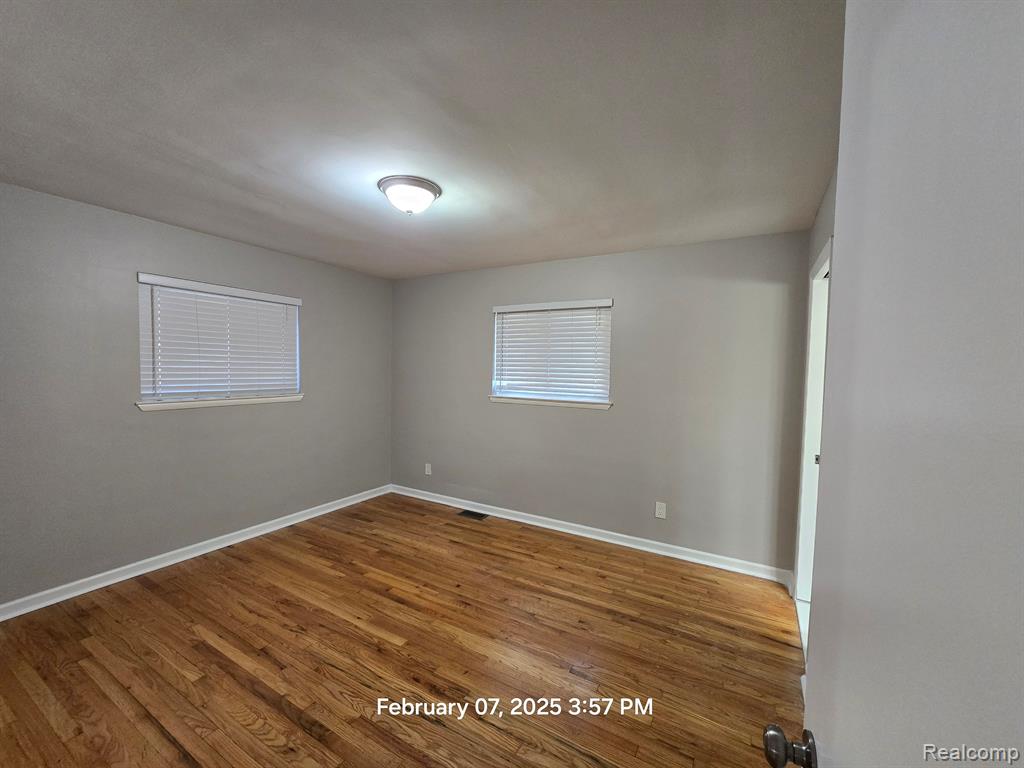 6452 ROCKDALE, Dearborn Heights, MI 48127 — Photo 5