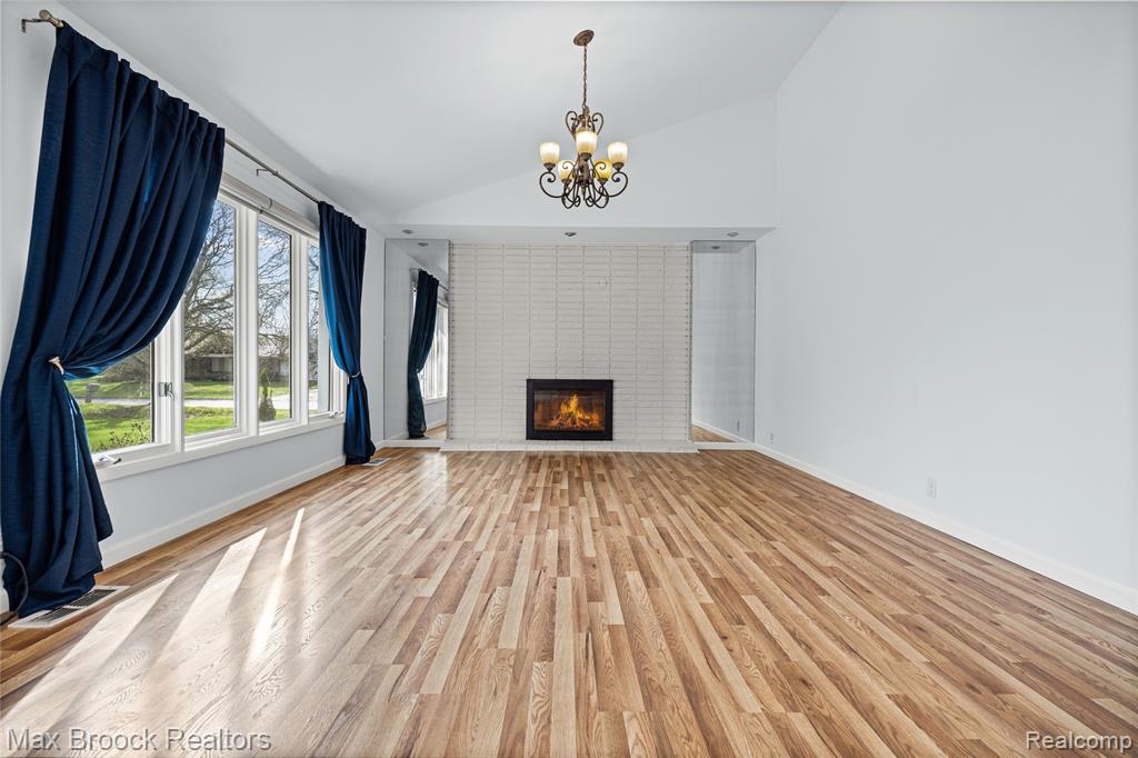 6240 Wynford Drive, West Bloomfield, MI — Photo 24