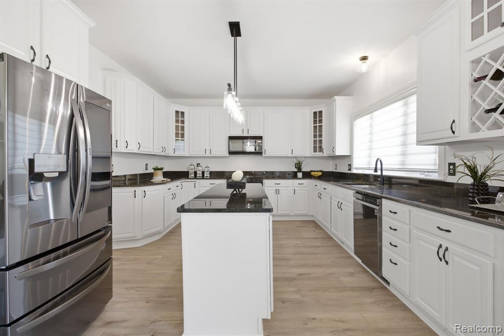 16565 Sherwood Lane, Northville, MI 48168 — Photo 28