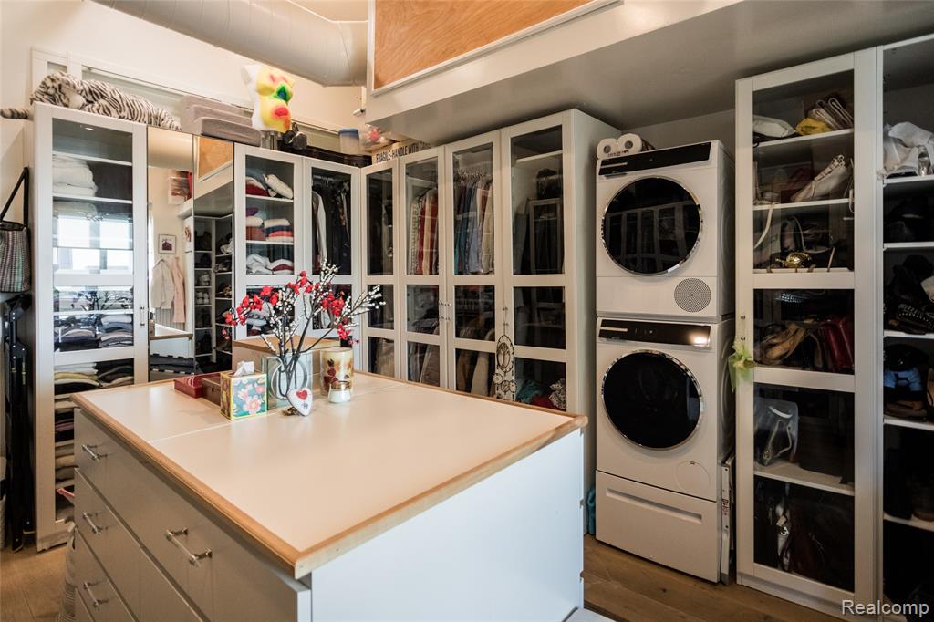 2987 Franklin Street, PENTHOUSE, Detroit, MI 48207 — Photo 19