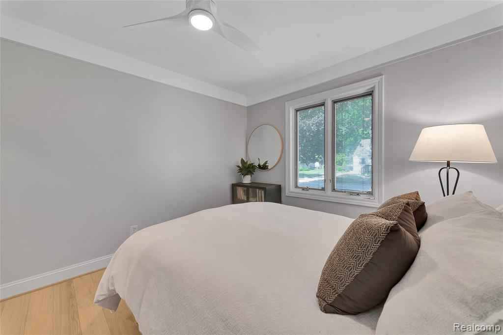 549 S Bywood Avenue, Clawson, MI — Photo 25