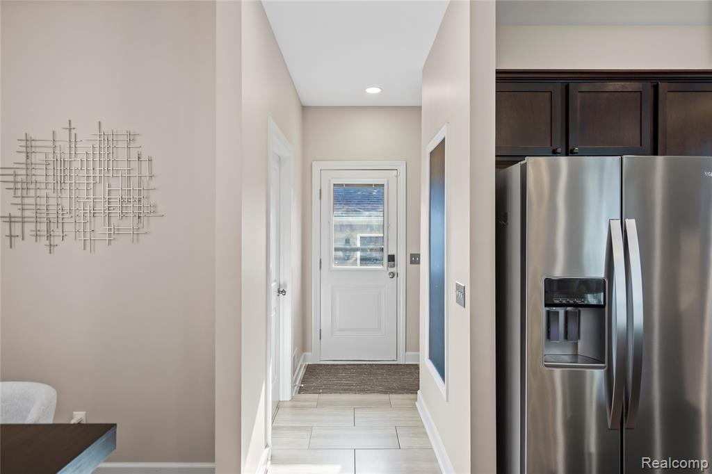 800 N Dorchester Avenue, Royal Oak, MI 48067 — Photo 10