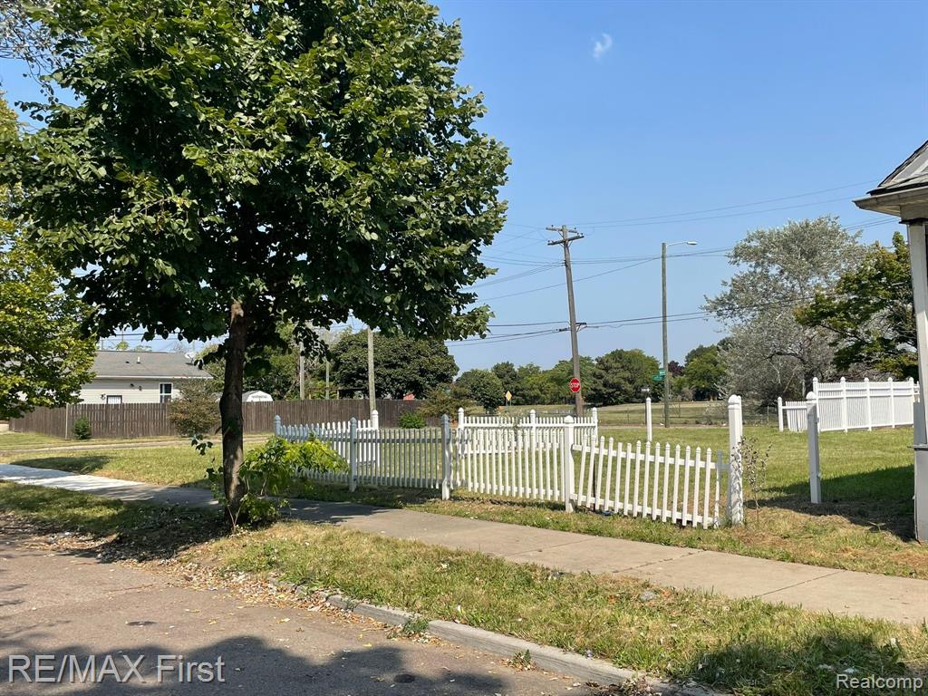 2848 WILLIAMS Street, Detroit, MI 48216 — Photo 3