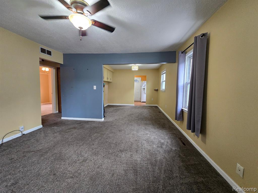 5898 N GLOBE Street, Westland, MI — Photo 2