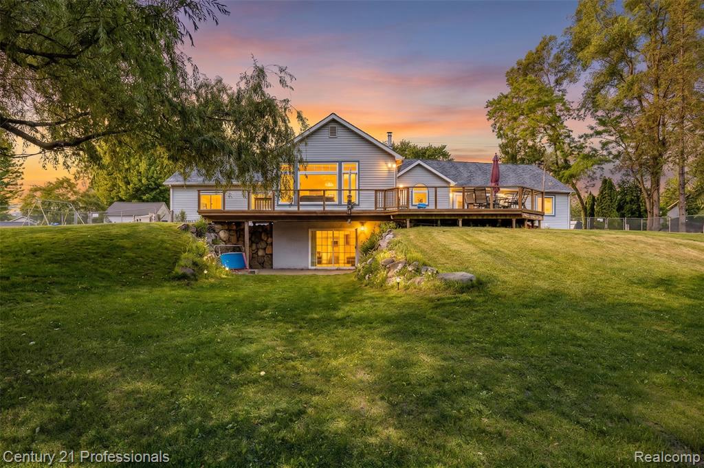 3251 Mann Road, Clarkston, MI — Photo 39