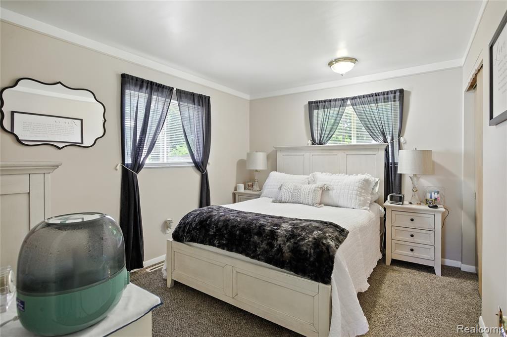 51088 Fairlane Drive, Shelby Twp, MI 48316 — Photo 19
