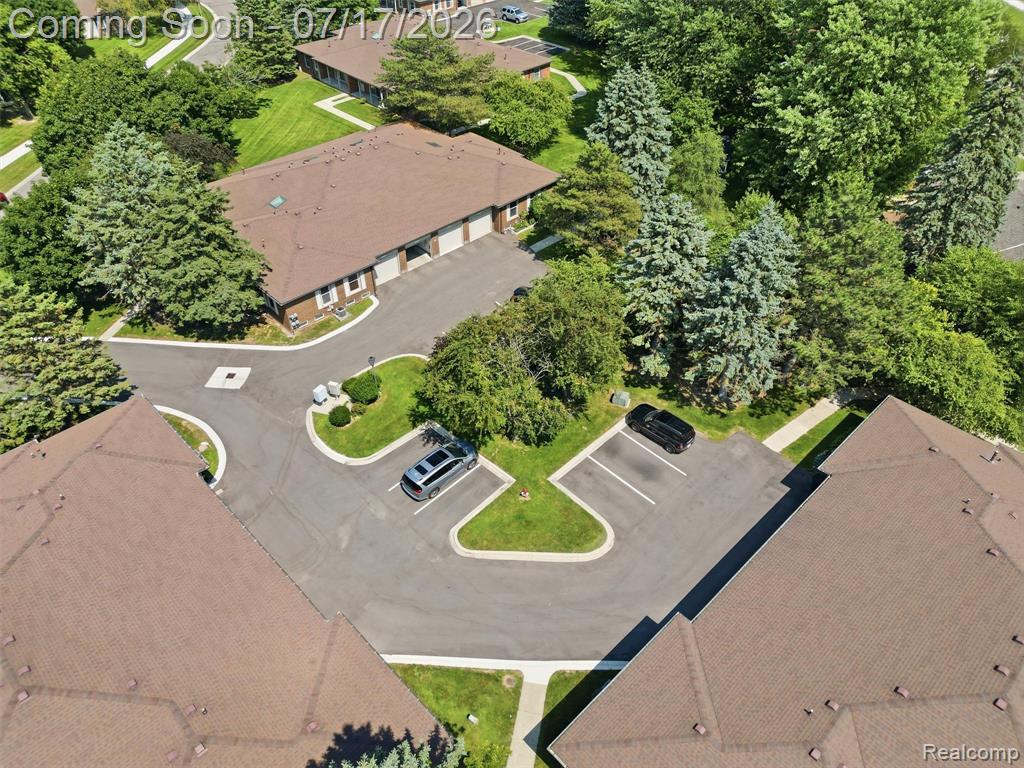 49139 Conway Court, 25, Utica, MI 48315 — Photo 32