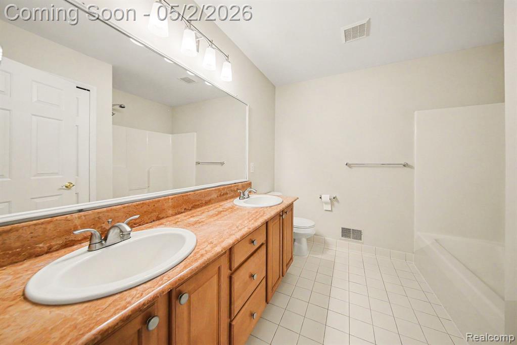 1660 Meadowside Drive, Ann Arbor, MI 48104 — Photo 30