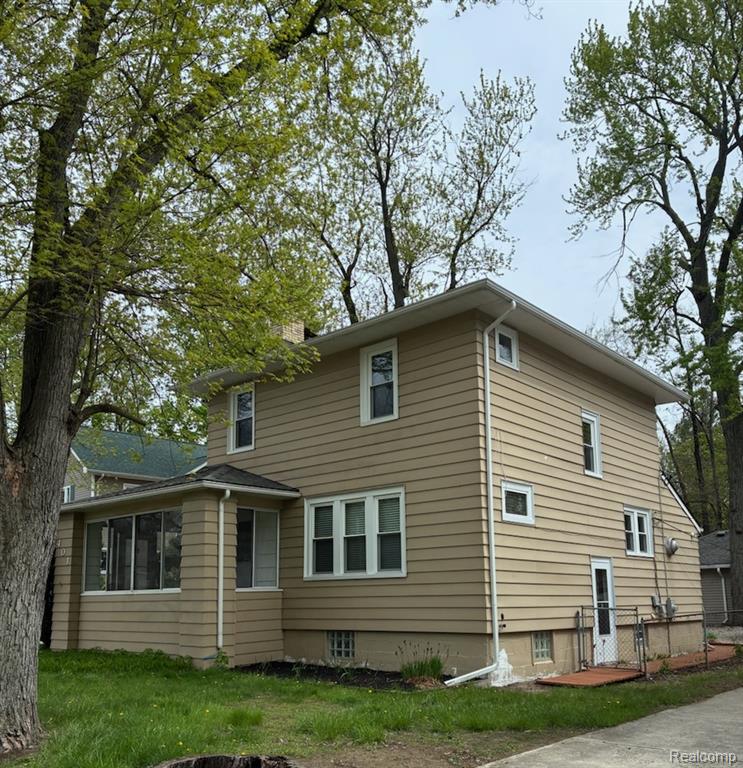 401 CATALPA Drive, Royal Oak, MI 48067 — Photo 24