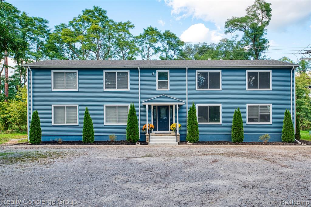 10257 Grand River Road, Brighton, MI 48116