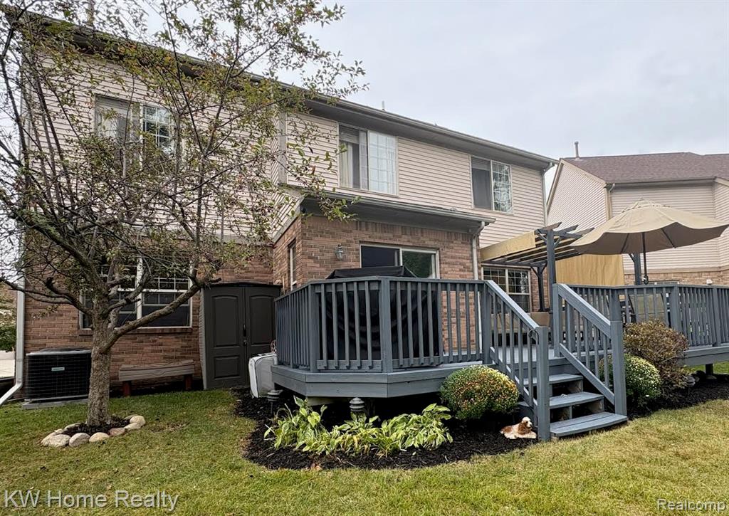 39605 Dorchester Circle, Canton, MI 48188 — Photo 36