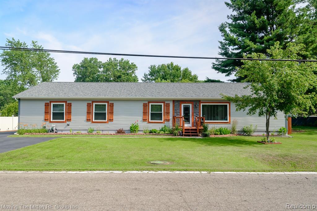 37460 Tyler Road, Romulus, MI 48174