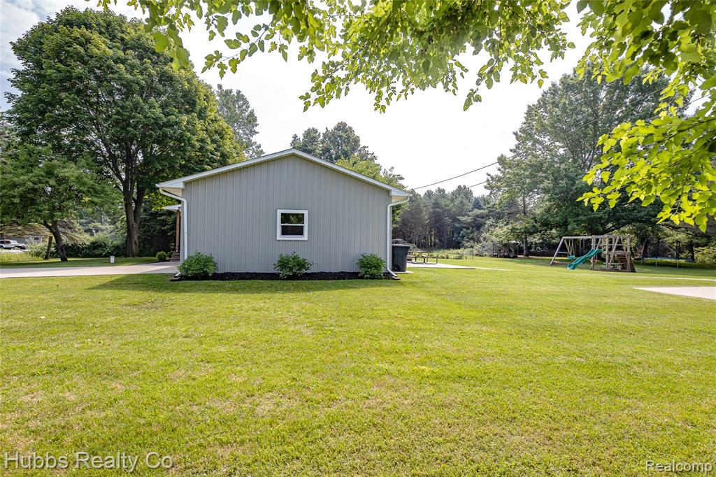 9373 Birch Run Road, Millington, MI 48746 — Photo 10