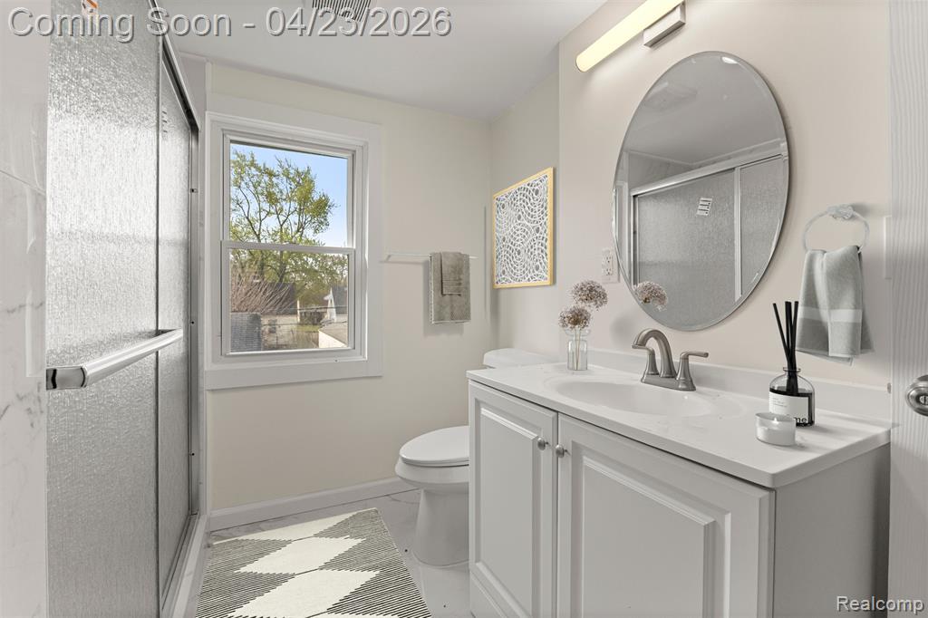 26045 Eton Avenue, Dearborn Heights, MI 48125 — Photo 21