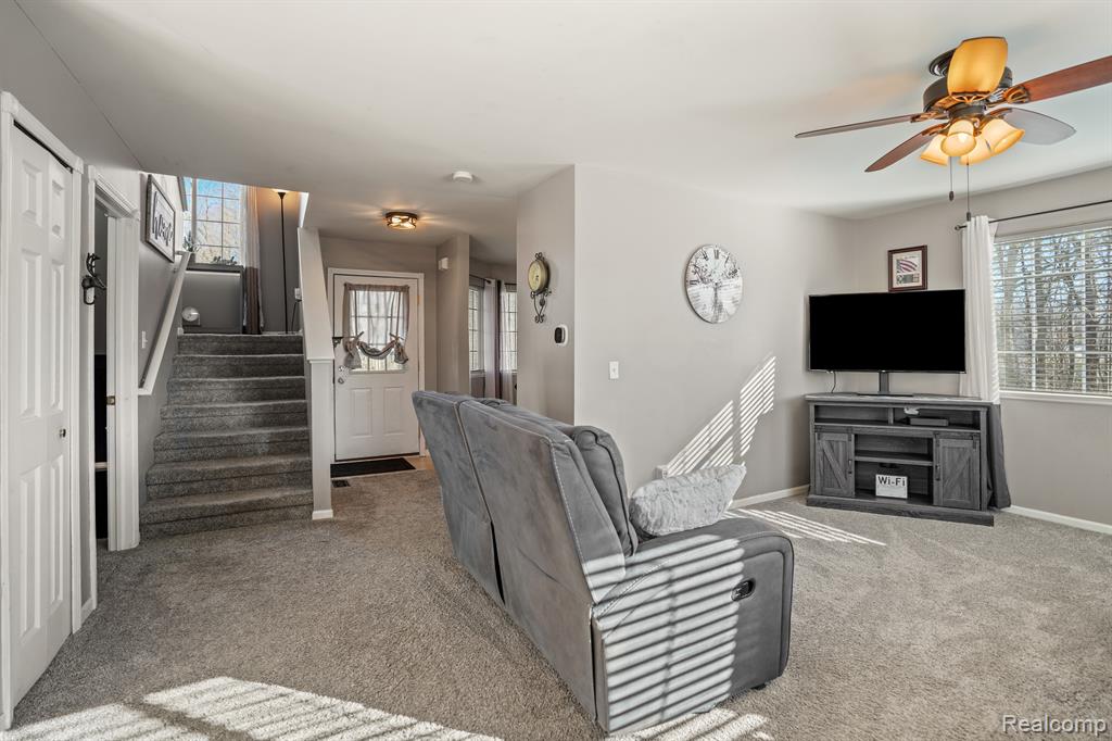 5124 HICKORY Trail, Grand Blanc, MI 48439 — Photo 21