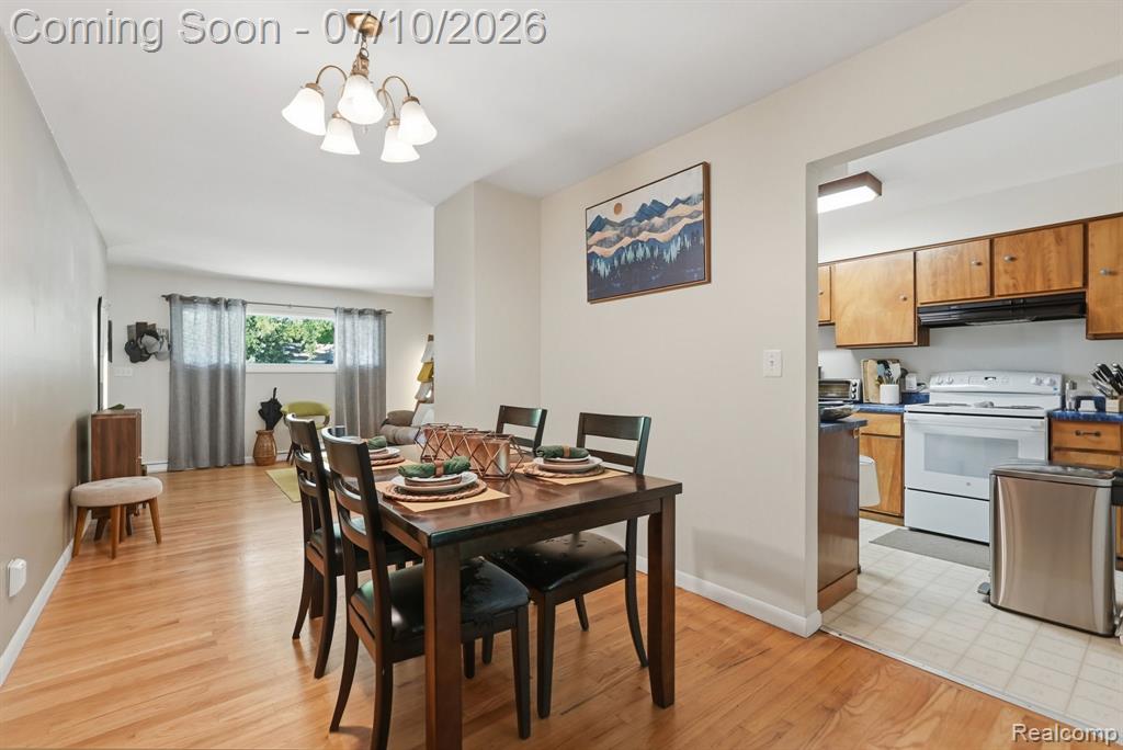 1061 Western Drive, Ann Arbor, MI 48103 — Photo 5