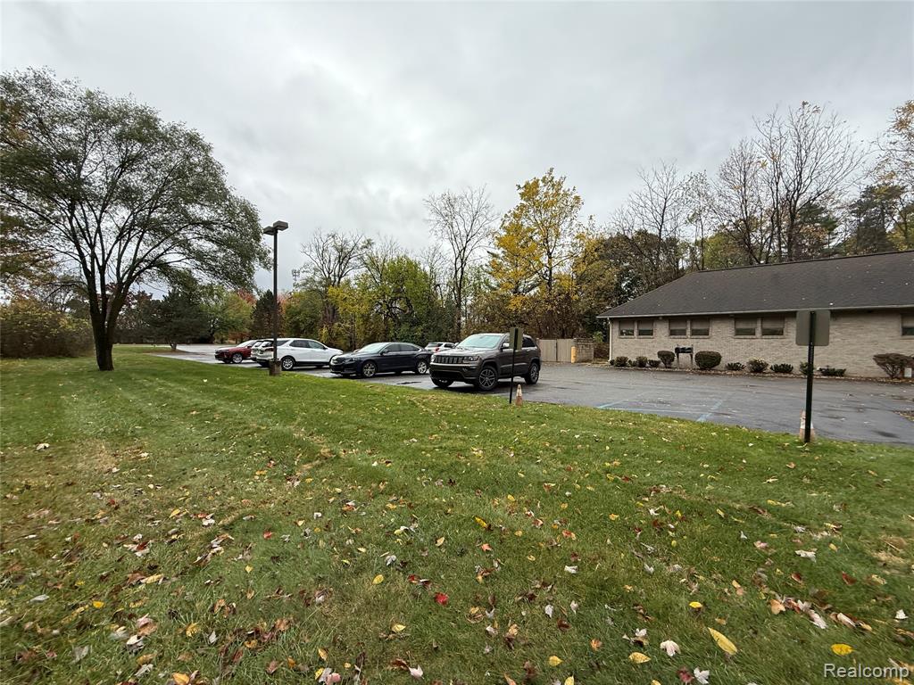 3380 Beecher Road, Flint, MI 48532 — Photo 43