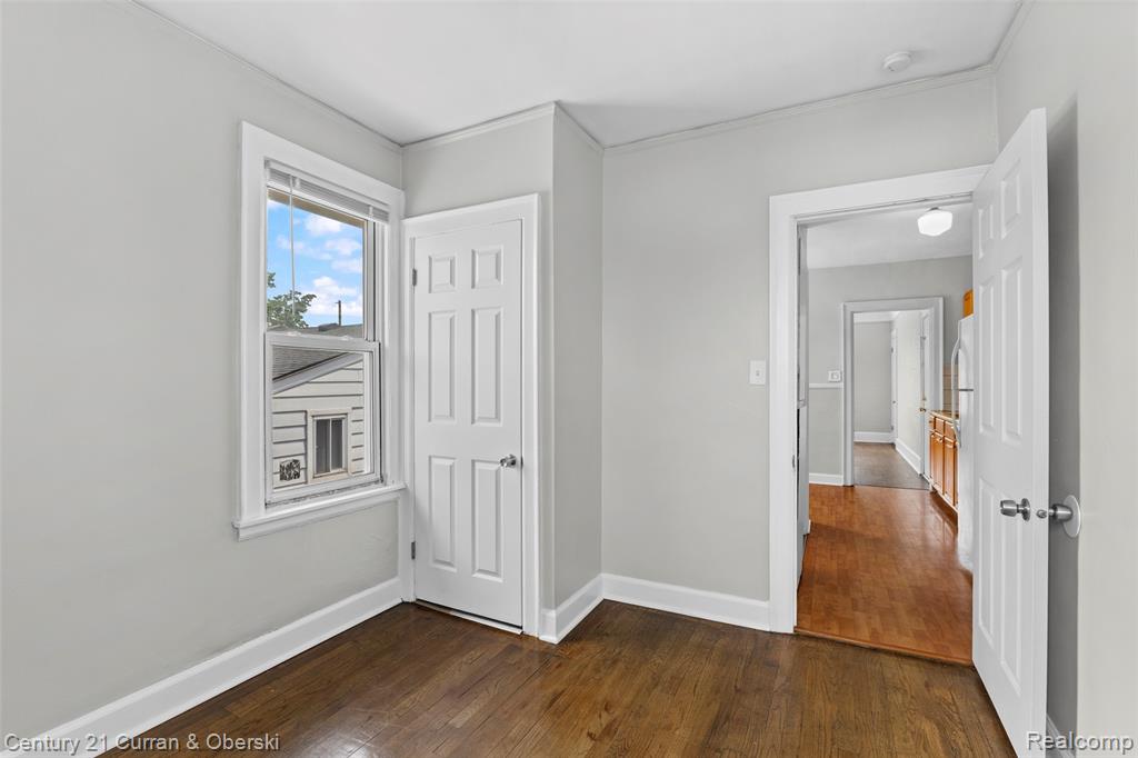 6037 Appoline Street, Dearborn, MI 48126 — Photo 9
