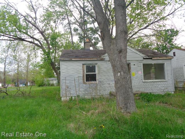 15772 Chatham Street - Photo 3