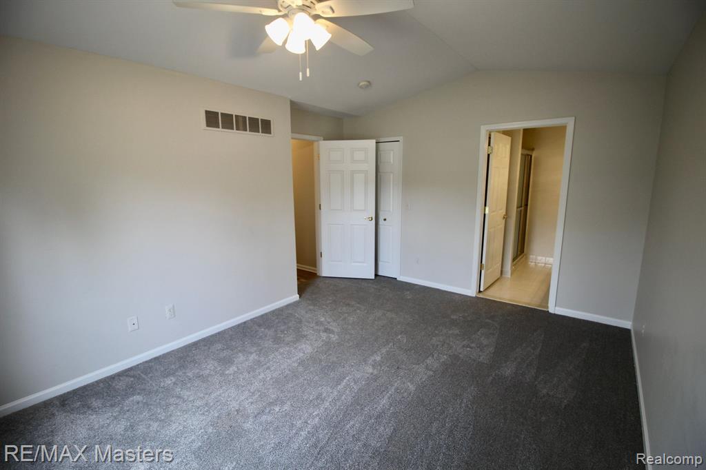 14071 Watersway, Gibraltar, MI — Photo 11