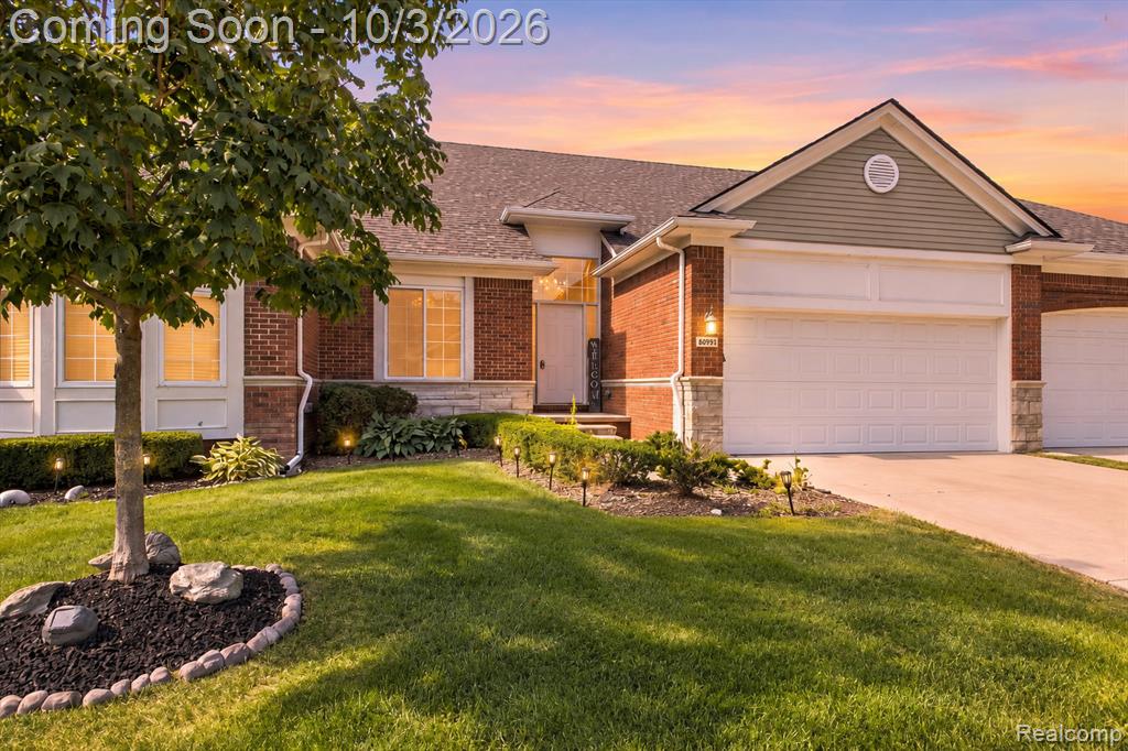 49207 Pond Place Drive, 122, Shelby Twp, MI 48315