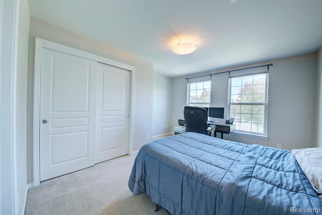 1947 VANDERBILT Road, Canton, MI 48188 — Photo 30