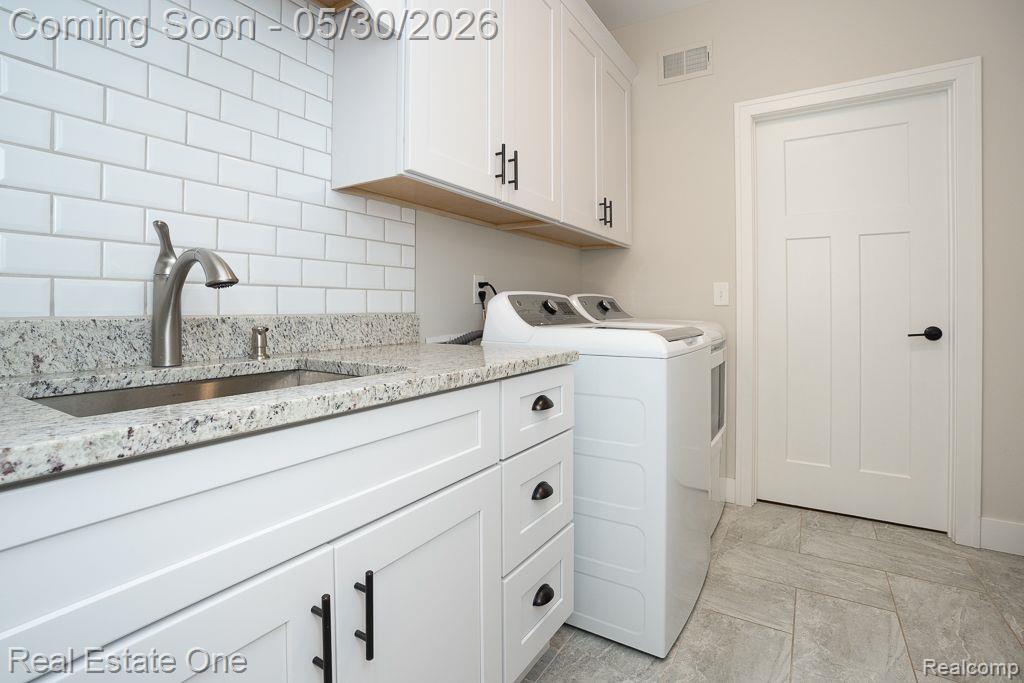 60553 PENNINGTON Way, Rochester, MI 48306 — Photo 20