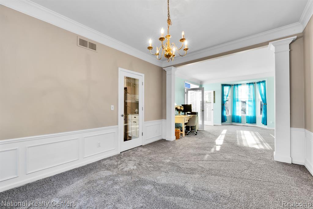 784 HIDDEN CREEK Drive, South Lyon, MI 48178 — Photo 5