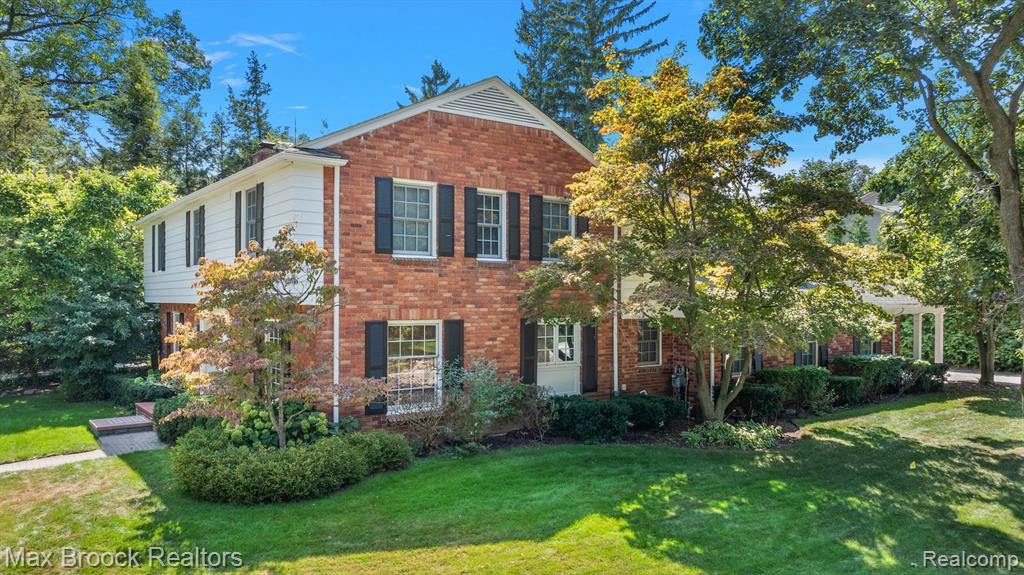 783 WOODDALE Road, Bloomfield Hills, MI 48301 — Photo 36