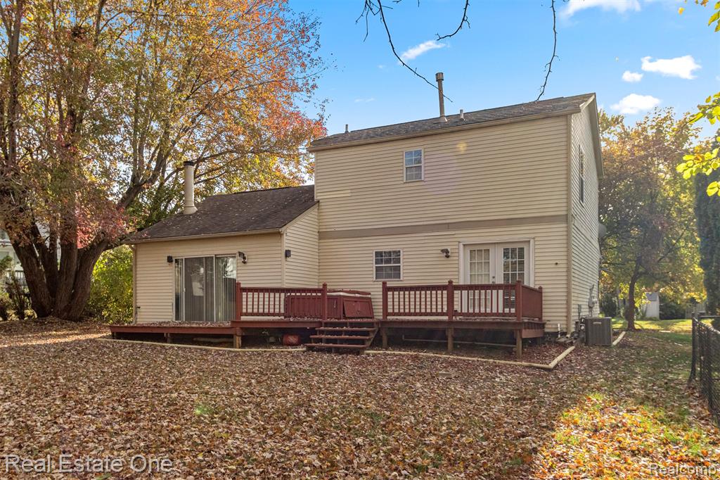7985 Faircrest Drive, Ypsilanti, MI 48197 — Photo 43
