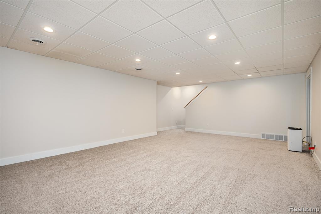 10224 Sarle Road, Freeland, MI 48623 — Photo 25