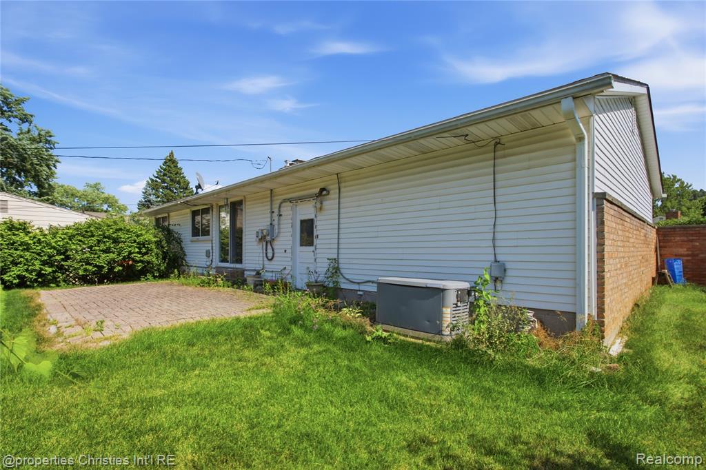 594 Provincetown Road, Auburn Hills, MI 48326 — Photo 34