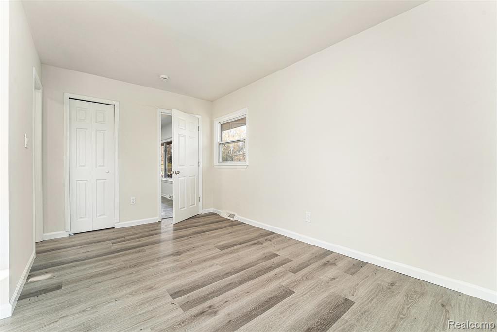24614 TAFT Road, Novi, MI — Photo 14