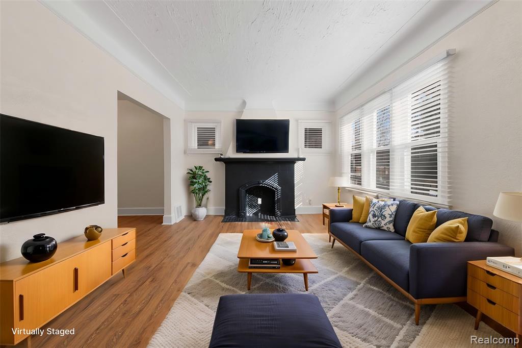 15887 Robson Street, Detroit, MI 48227 — Photo 5
